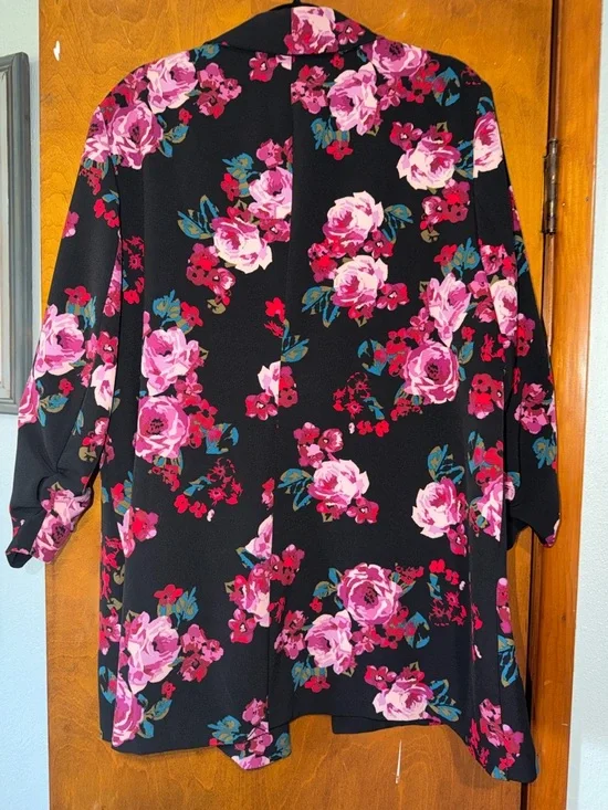 Lane Bryant Black Floral Open Blazer with Pink and Red Roses - Picture 4 of 4